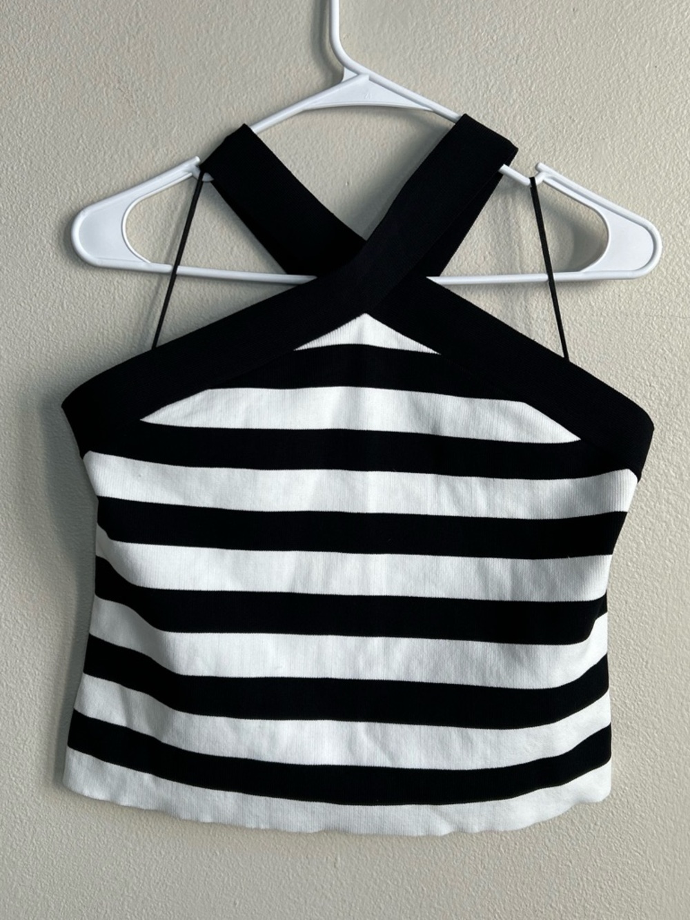 NWT Sincerely Jules Black White Striped Crossover Halter Tank Top Size L Large
